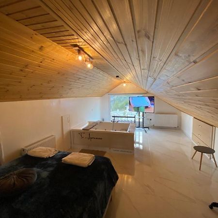 Aprosmeno Jacuzzi House 2 Apartment Агрос Екстериор снимка