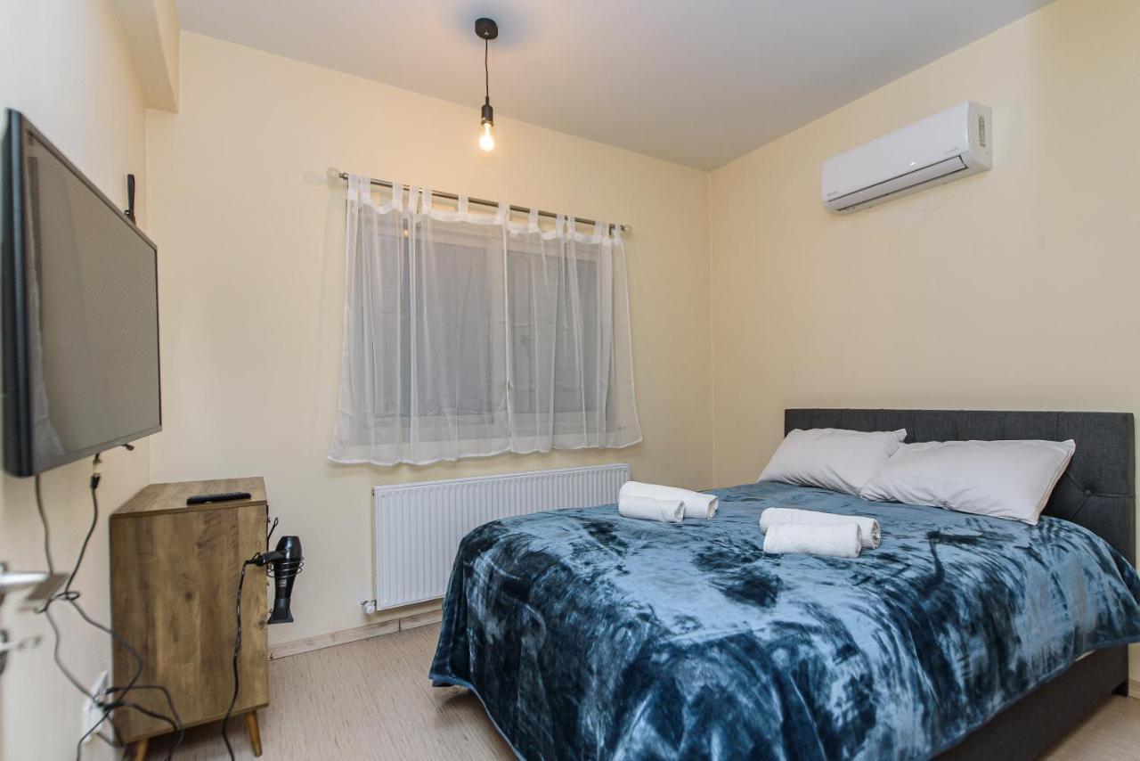 Aprosmeno Jacuzzi House 2 Apartment Агрос Екстериор снимка